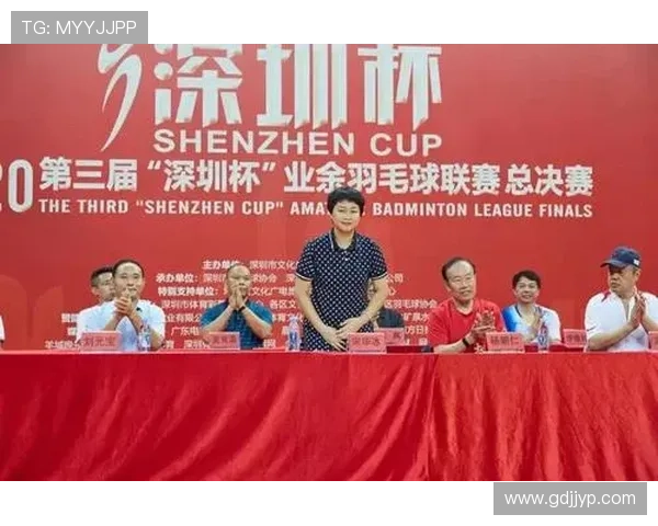 深圳羽毛球队在钻石联赛积分榜上以76分稳居第一名展现强大实力 深圳羽毛球队在钻石联赛积分榜上以76分稳居第一名展现强大实力